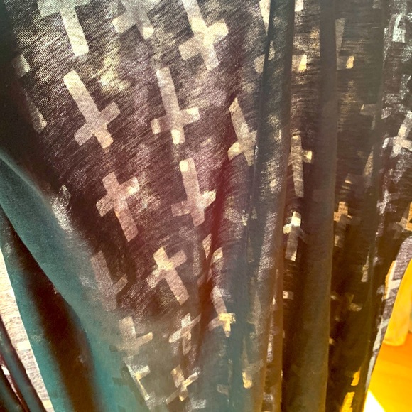 Aldo cross infinity scarf - Picture 2 of 2